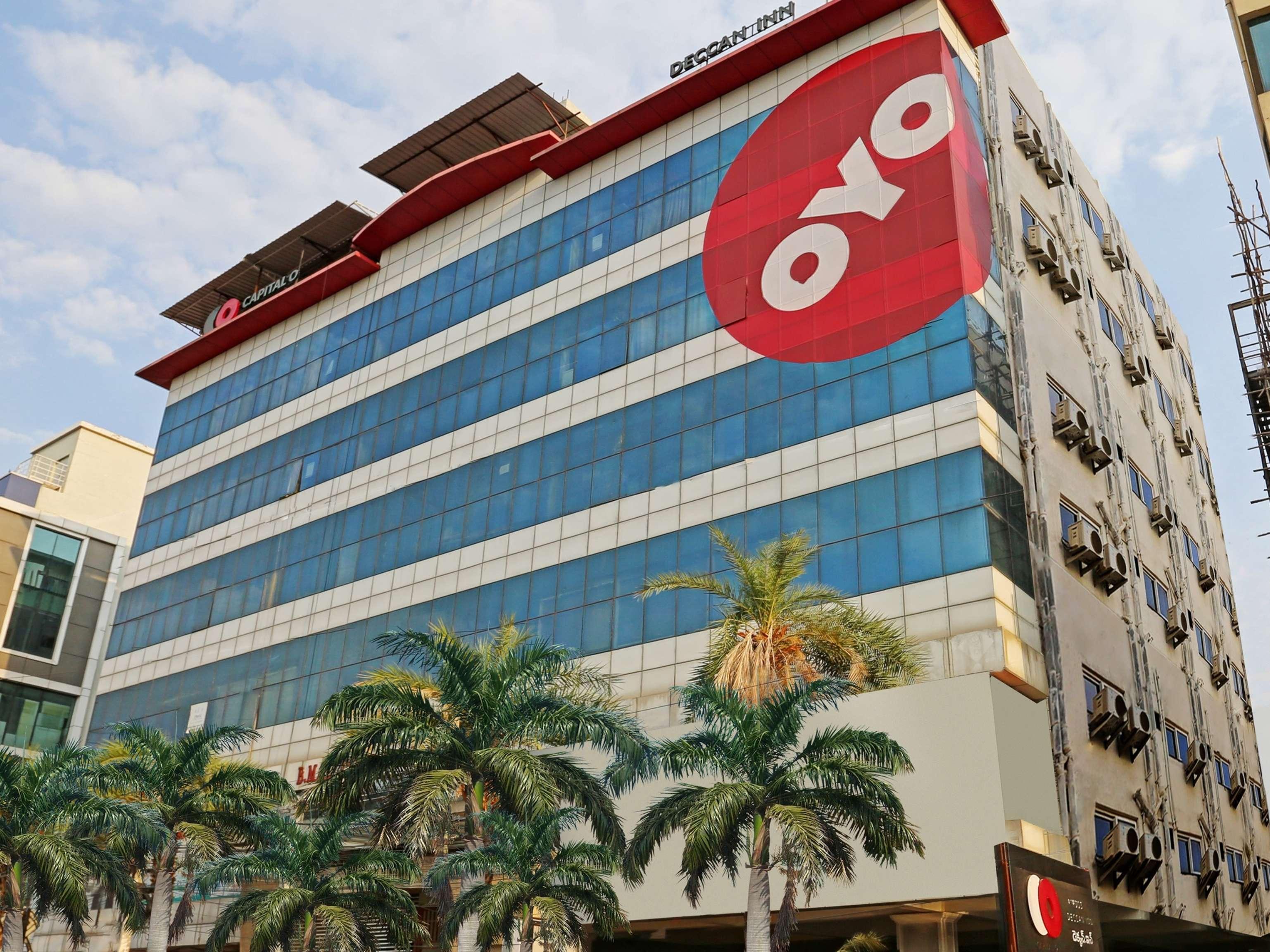 Townhouse Halcyon Deccan Inn Near Shilparamam Kondapur  Екстериор снимка
